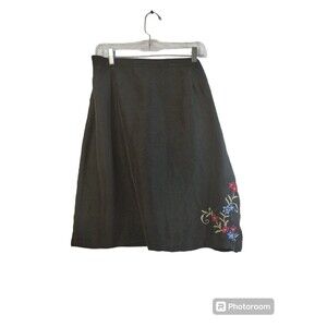 100% Black Silk Skirt Size L Pencil  Embroidered Zip Cute Goth Castle Core Twee